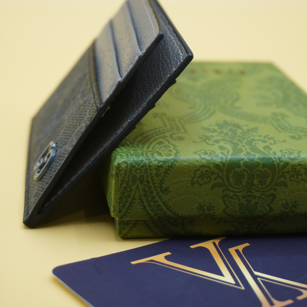 Gucci Grey trim GG card case